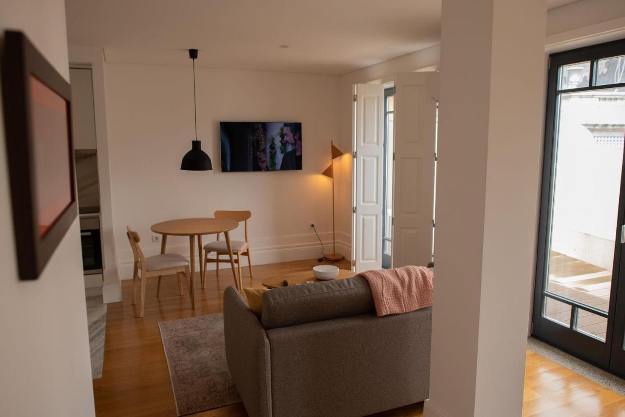 Spacious Studio W/ Balcony & Ac By Lovelystay Πόρτο Εξωτερικό φωτογραφία