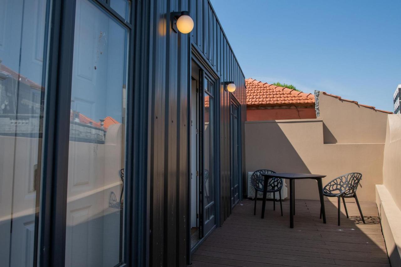 Spacious Studio W/ Balcony & Ac By Lovelystay Πόρτο Εξωτερικό φωτογραφία