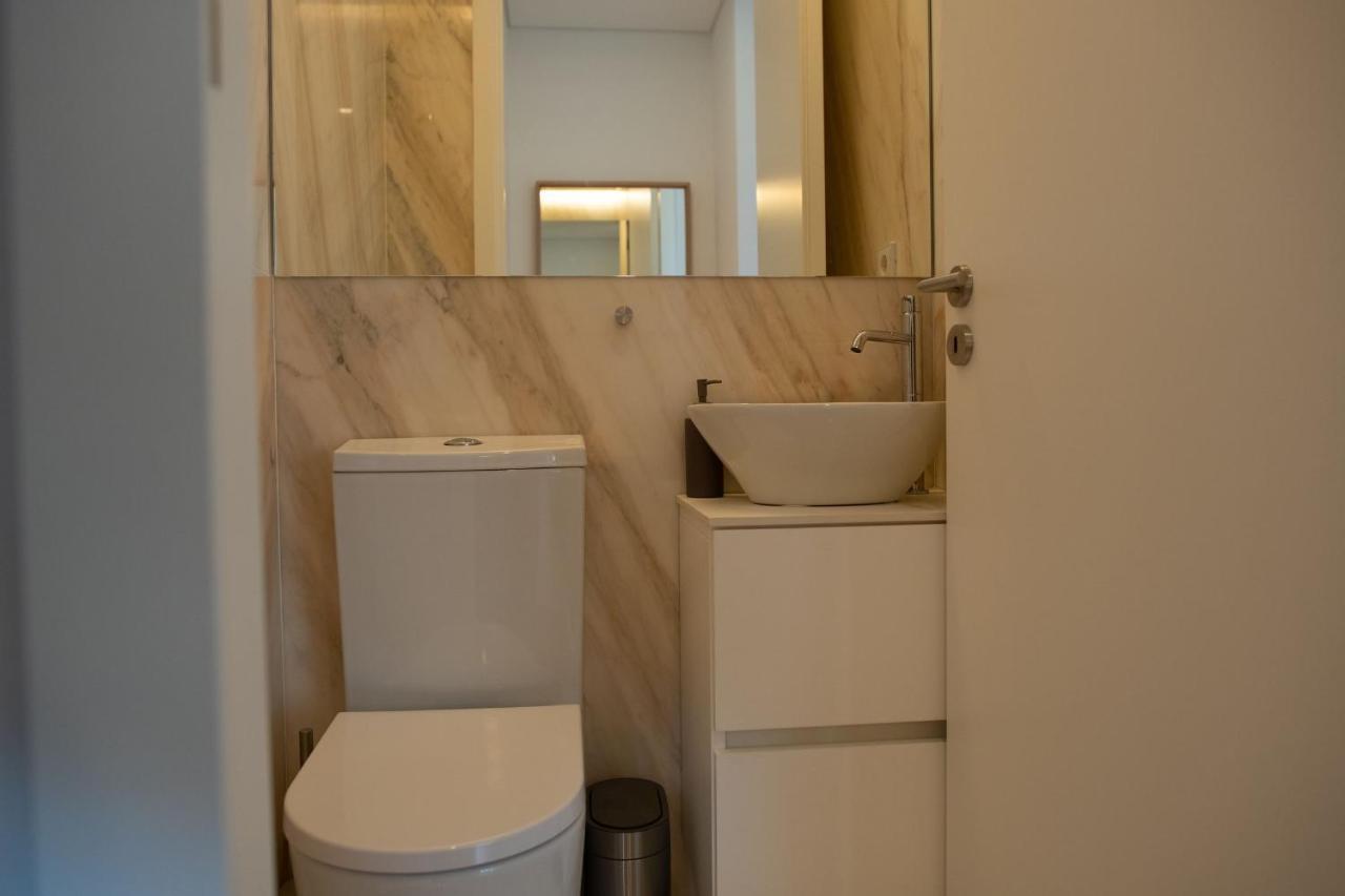 Spacious Studio W/ Balcony & Ac By Lovelystay Πόρτο Εξωτερικό φωτογραφία